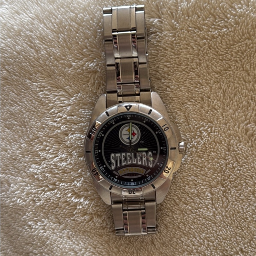 Steelers Logo Silver Watch